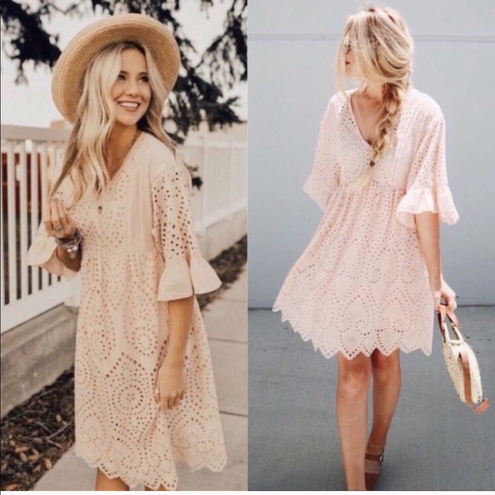 Anthropology Akemi and Kim Eyelet Swing Dress😍